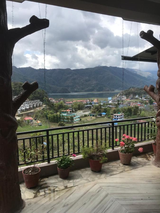 Gautam Garden Guest House ポカラ エクステリア 写真