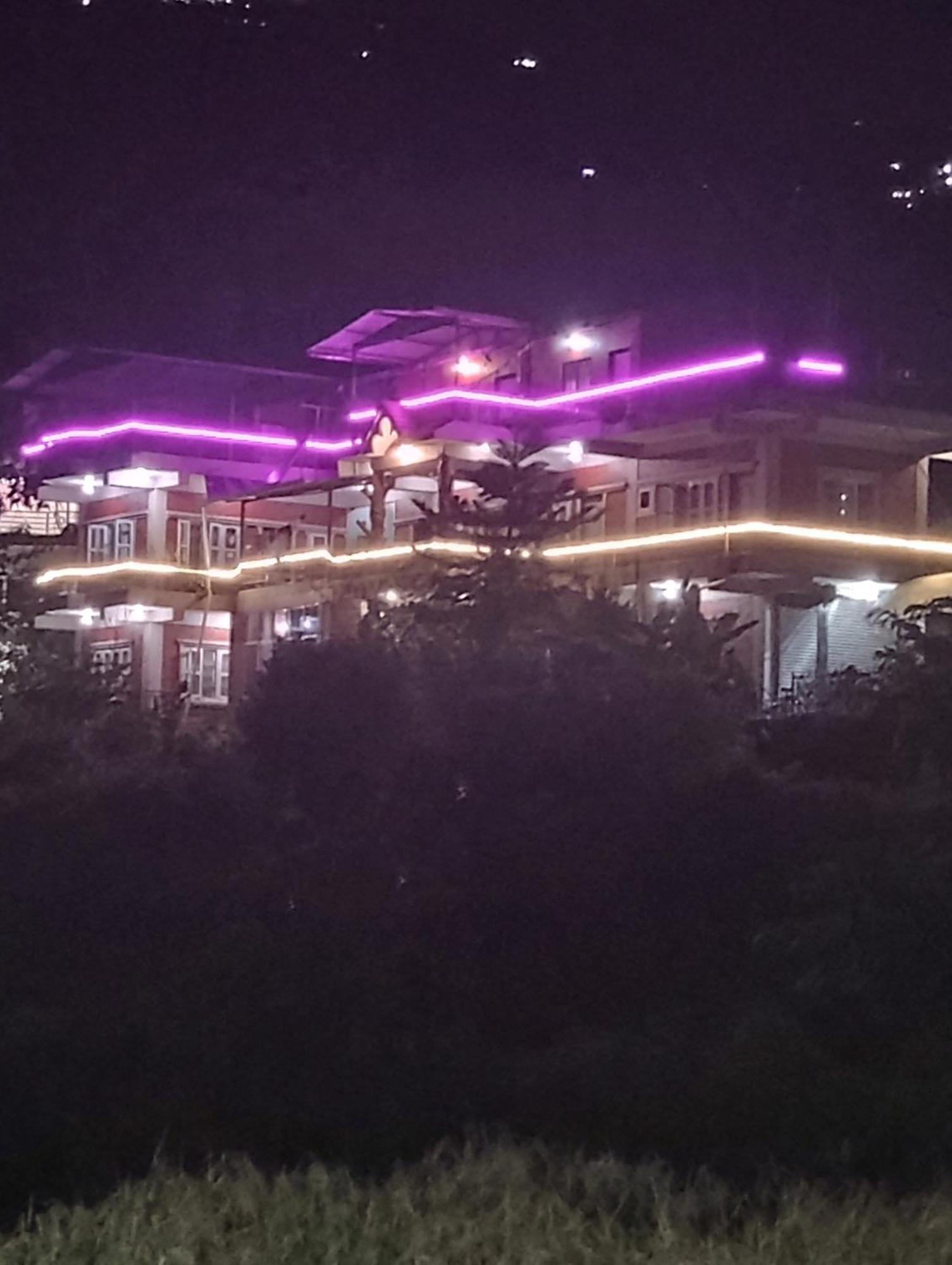 Gautam Garden Guest House ポカラ エクステリア 写真